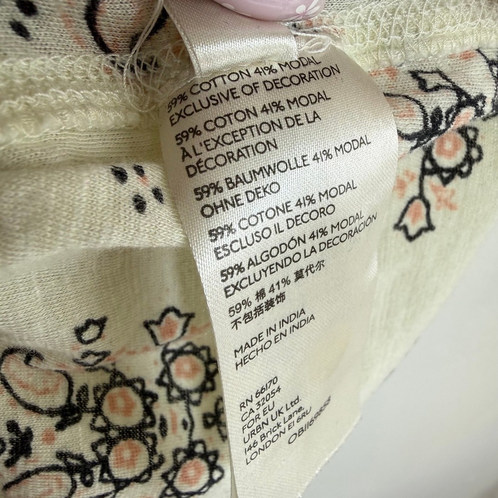We The Free Tee Boxy Oversized T Shirt Cream Paisley Print Boho Slub Knit Small - Picture 10 of 12